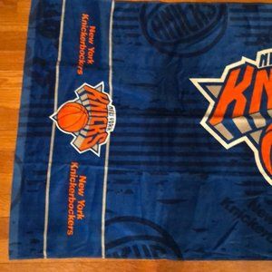 New York Knicks Beach Towel 3 X 60 Inches Nwt